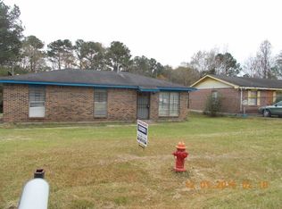 2606 Auburn St, Tuskegee, AL 36083