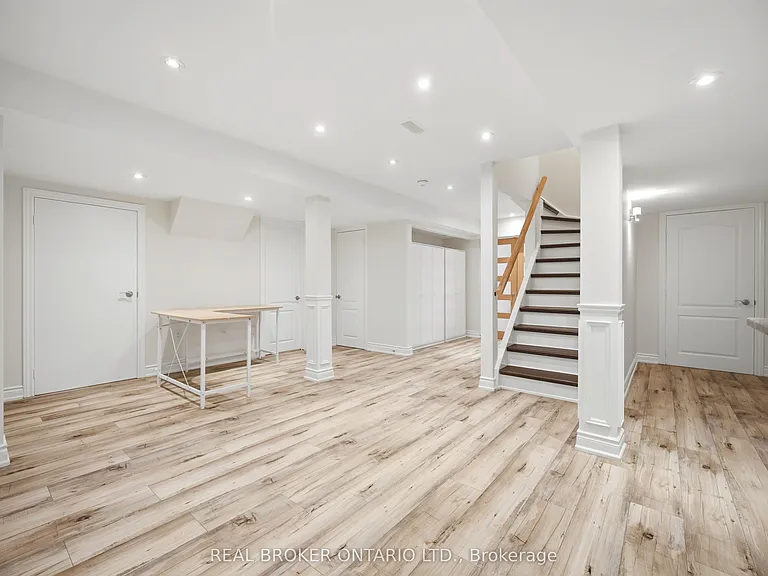 3277 Paul Henderson Dr — Photo 19