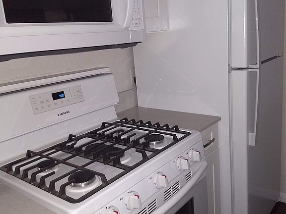 5 burner LG