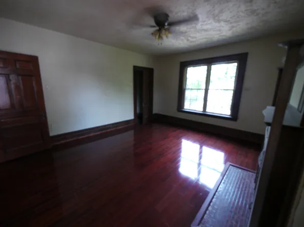 231 W Steuben St APT 2, Pittsburgh, PA 15205
