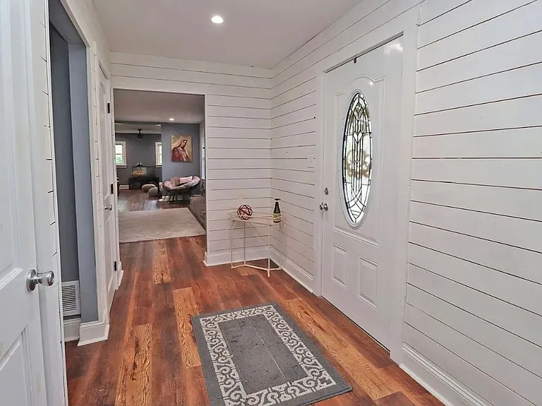 3138 Pine Belt Rd — Photo 3