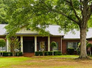 216 Dogwood Cir, Pontotoc, MS 38863