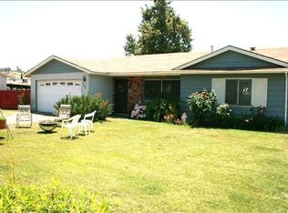 9742 Chestnut St, Lakeside, CA 92040