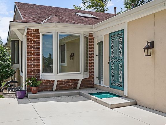 5th image of 4317 Wimbledon Dr