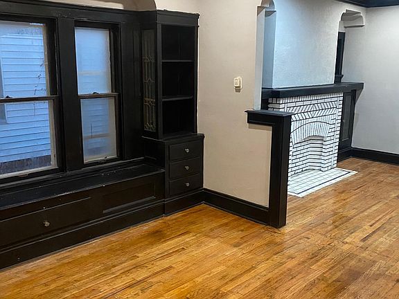 4th image of 14914 Glendale Ave #2