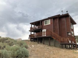 24 Hackamore Pl, Twin Lakes, CA 93517