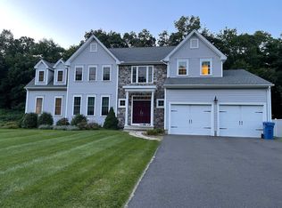 12 Croft Ln, Weatogue, CT 06089