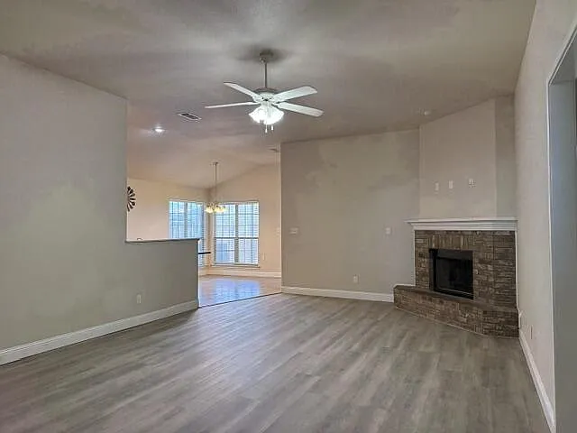 6004 Wagner Dr — Photo 3