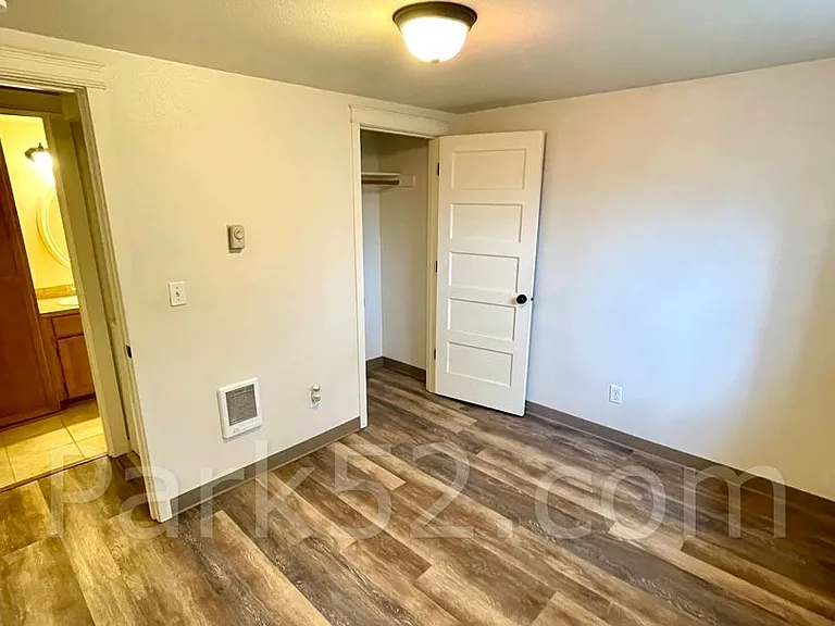 401 North M St #C — Photo 11