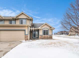 2106 S 197th St, Omaha, NE 68130