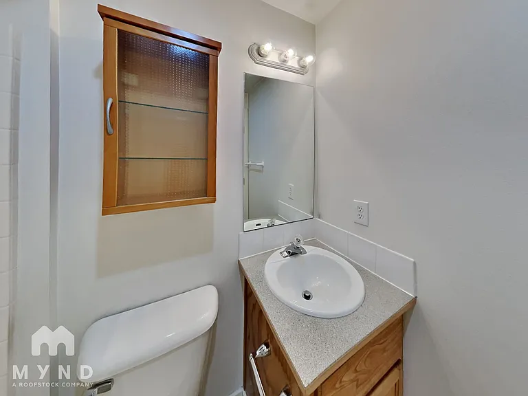 323 NW 103rd St — Photo 17
