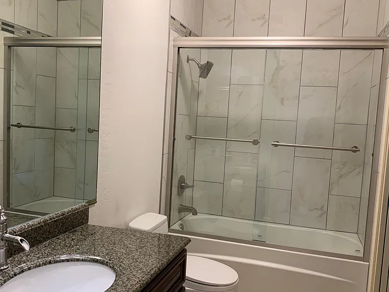 917 Hough St #9 — Photo 33