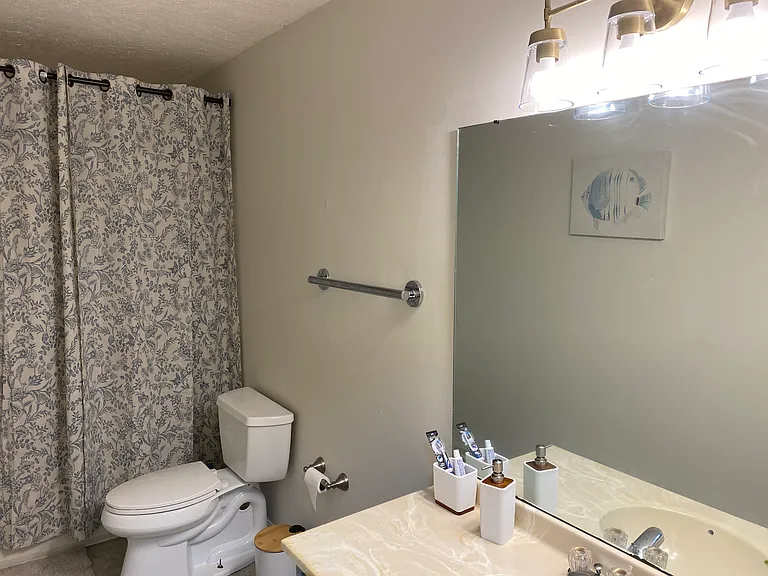 489 Penny Ln — Photo 6