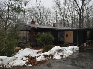 10710 Vale Rd, Oakton, VA 22124