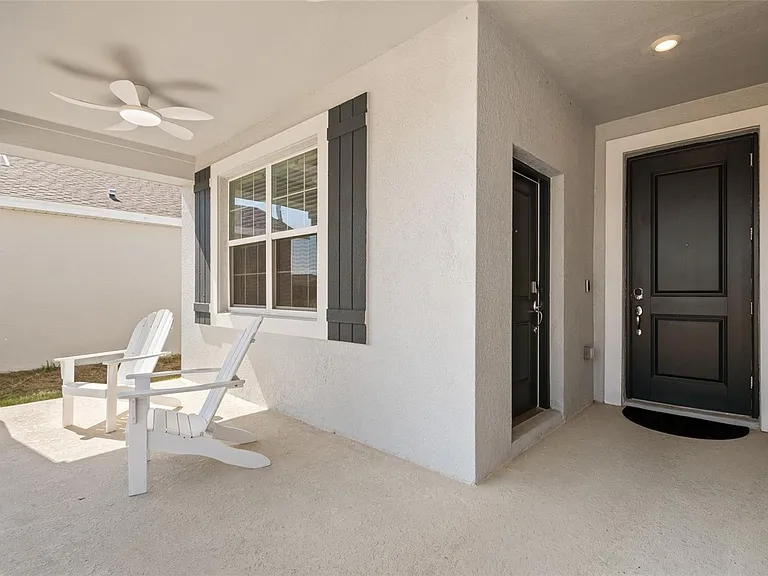 1172 Tyler Loop — Photo 2