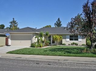 1623 Columbia Dr, Mountain View, CA 94040