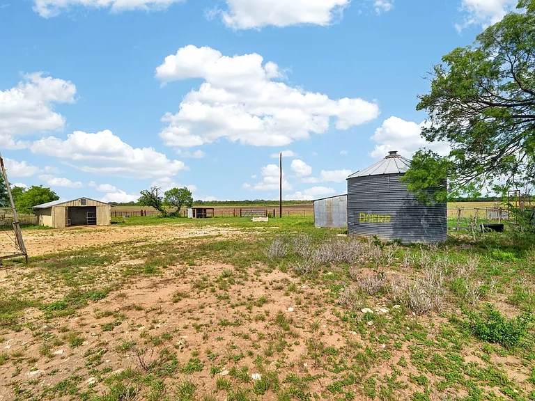 3021 County Road 467 — Photo 22