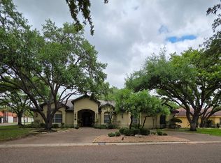1310 Nicklaus Loop N, Laredo, TX 78045