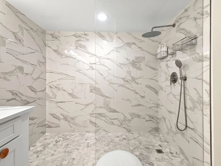 3322 Casseekey Island Rd #302 — Photo 18
