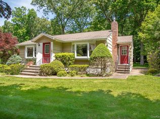 55 Summit Rd, Spring Valley, NY 10977