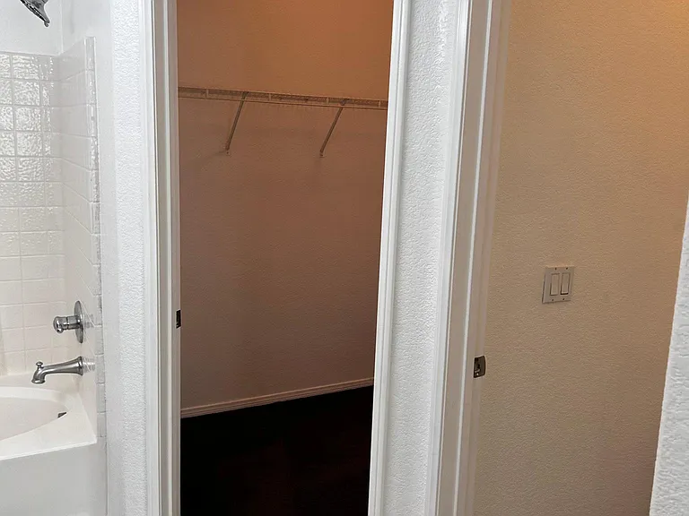 15329 Oak Tree Dr #110 — Photo 44