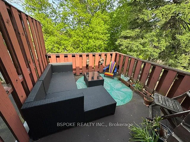 139 Greenwood Ave — Photo 17