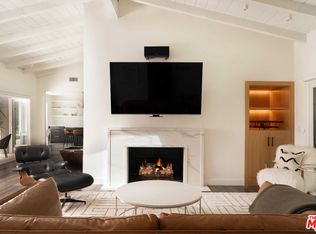 2823 Moraga Dr, Los Angeles, CA 90077