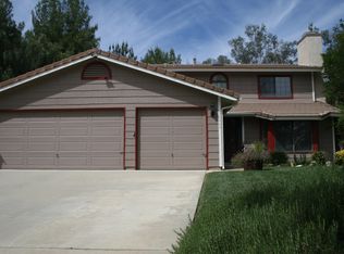 30645 Rockridge Rd, Lake Elsinore, CA 92530