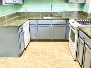 16772 Hoskins Ln APT C, Huntington Beach, CA 92649