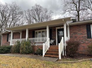 8512 Reedy Creek Rd, Bristol, VA 24202