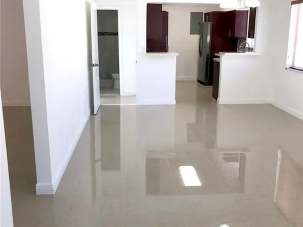 540 Beacom Boulevard, Miami, FL 33135