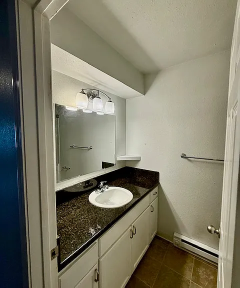 1412 SW Custer Dr #3 — Photo 8