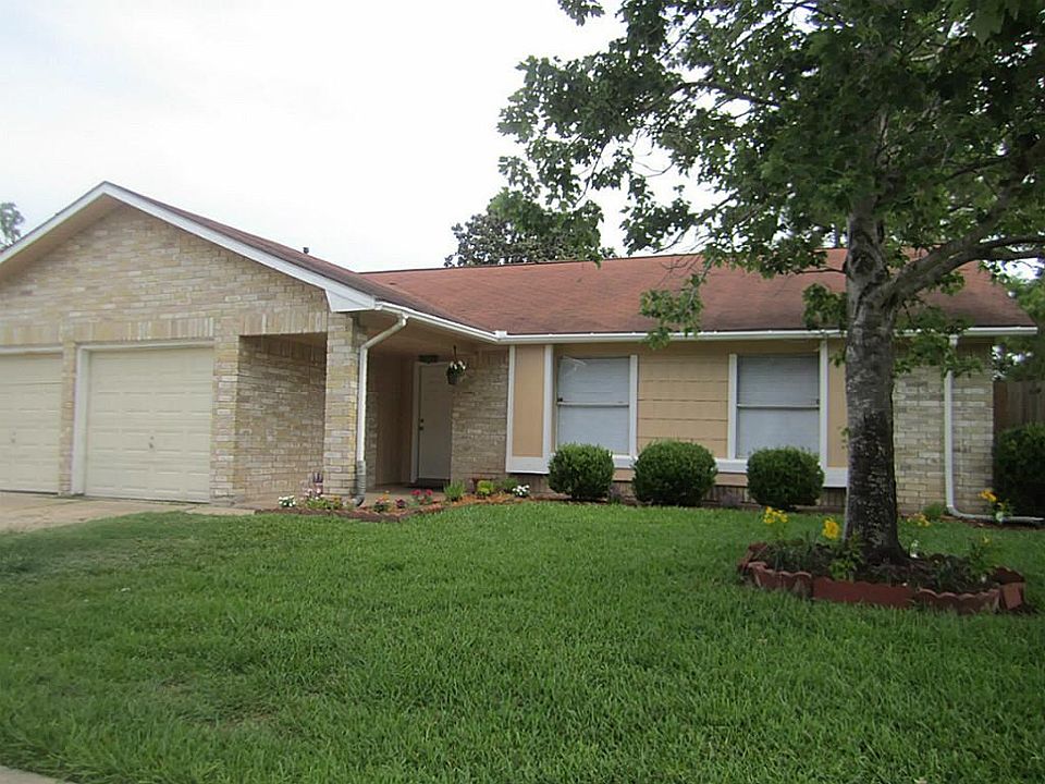 1st image of 16302 La Gloria Dr