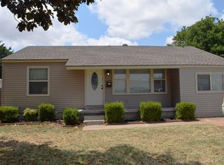 402 Russell Dr, Oklahoma City, OK 73110