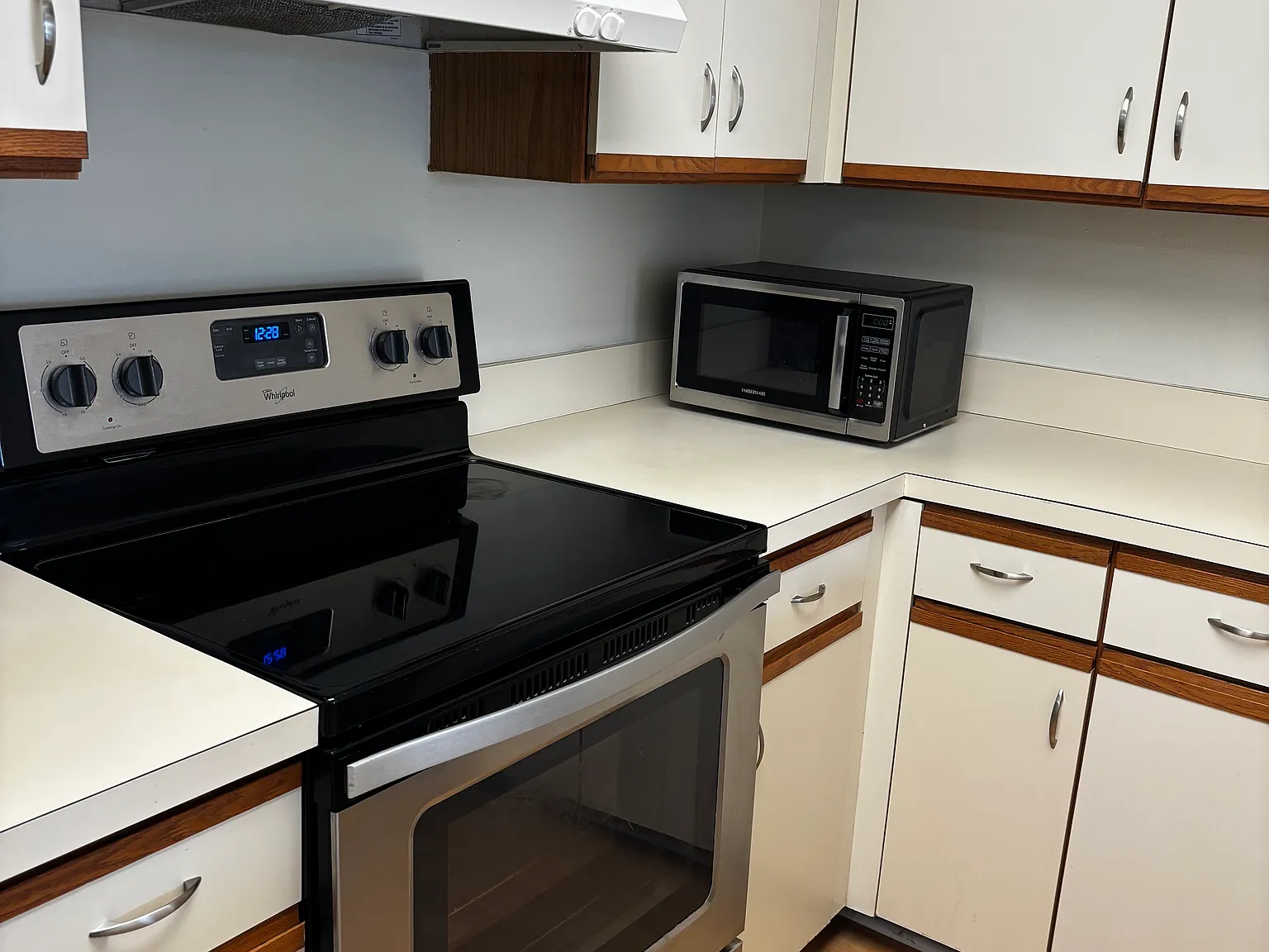 2333 Feather Sound Dr — Photo 3