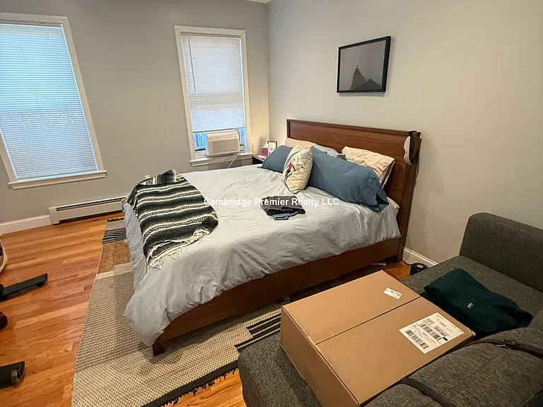 2 Bancroft St #3 — Photo 18