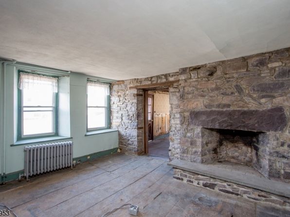 30 N Franklin St, Lambertville City, NJ 08530