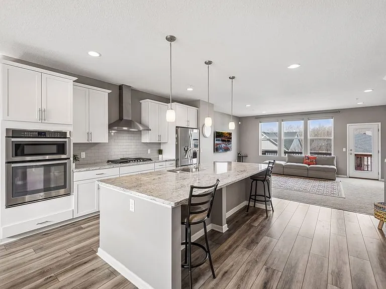 573 Satori Way — Photo 4