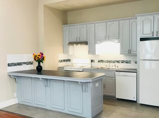 658 8th St APT 3, Oakland, CA 94607