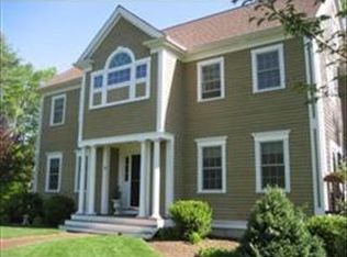 10 Cushman Lndg, Plympton, MA 02367