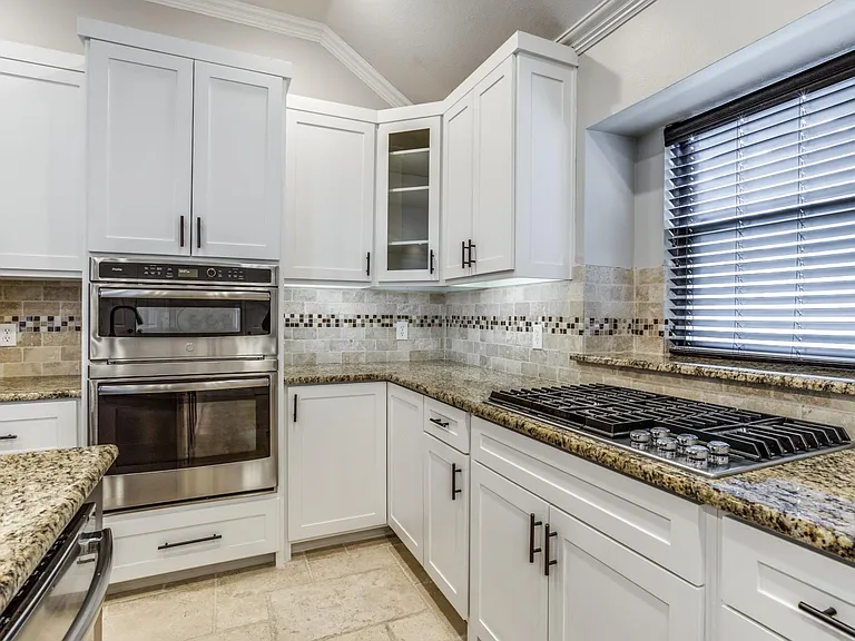 6415 Day Spring Dr — Photo 18