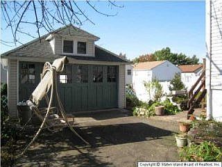 2nd image of 390 Livermore Ave