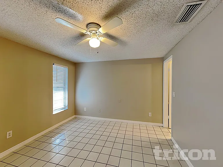 2814 Cedaridge Dr — Photo 7