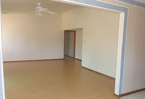 5th image of 3014 NE Lancaster Ln