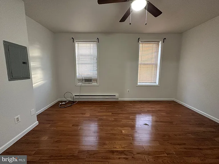 1915 Wharton St #2 — Photo 17