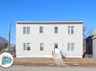 8-326 3rd St SW, Mason City, IA 50401