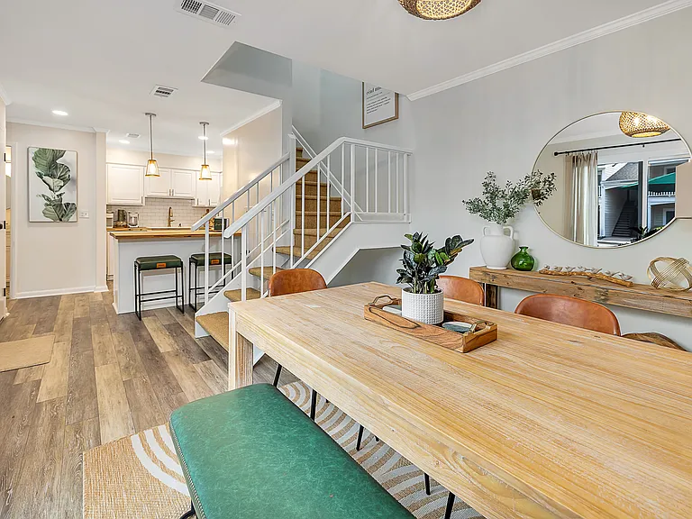 850 Mallery St #F6 — Photo 1