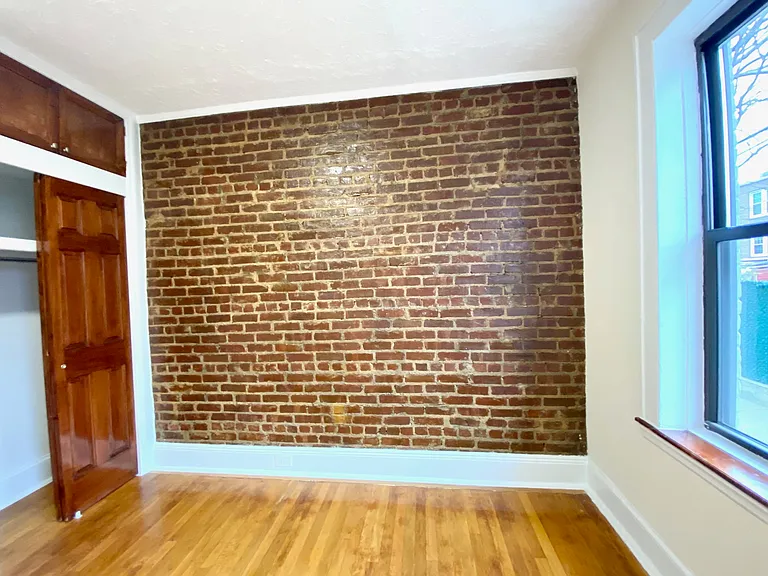 21-14 Crescent St #D6 — Photo 11