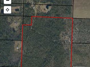 17608 La Fontain Dr, Fountain, FL 32438