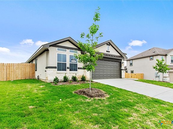 3rd image of 7608 Silver Dr